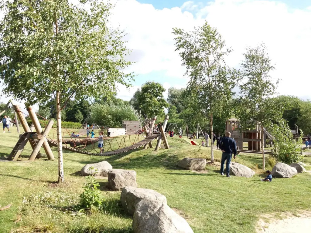 Biophilic play